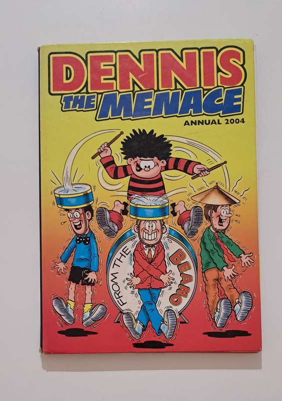 Dennis The Menace Annual 2004 cartoon comic book classic old school kids children fun laughter