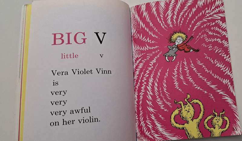 Dr Seuss ABC picture story book early learning the alphabet for youngsters kids children's classic