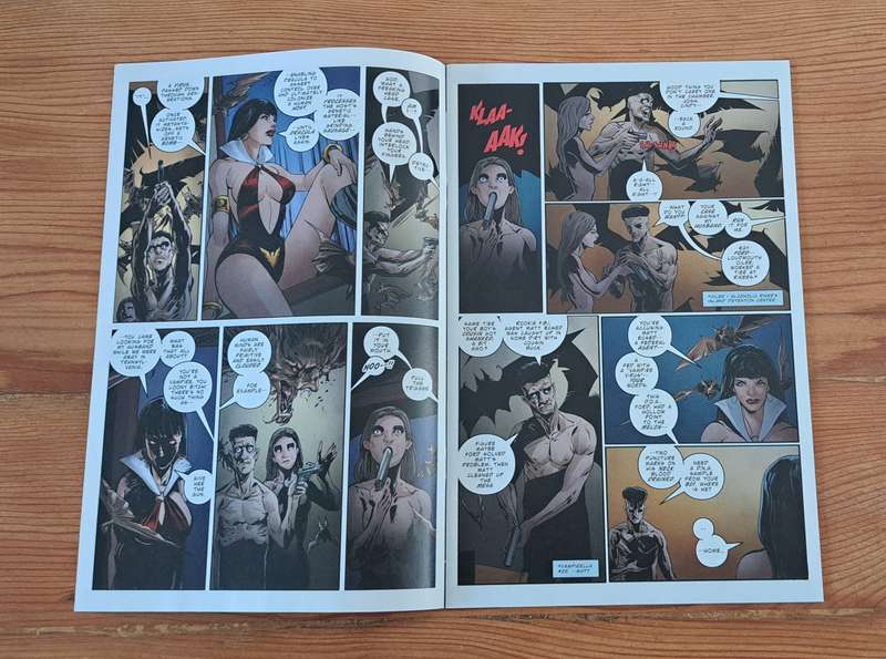 Dynamite comic books - Vampirella Dracula Unholy (2021) #3 rare and collectable