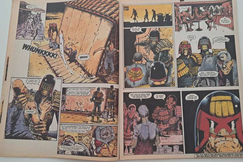 Fleetway comics Judge Dredd Megazine #2 (1995) retro old vintage rare collectable