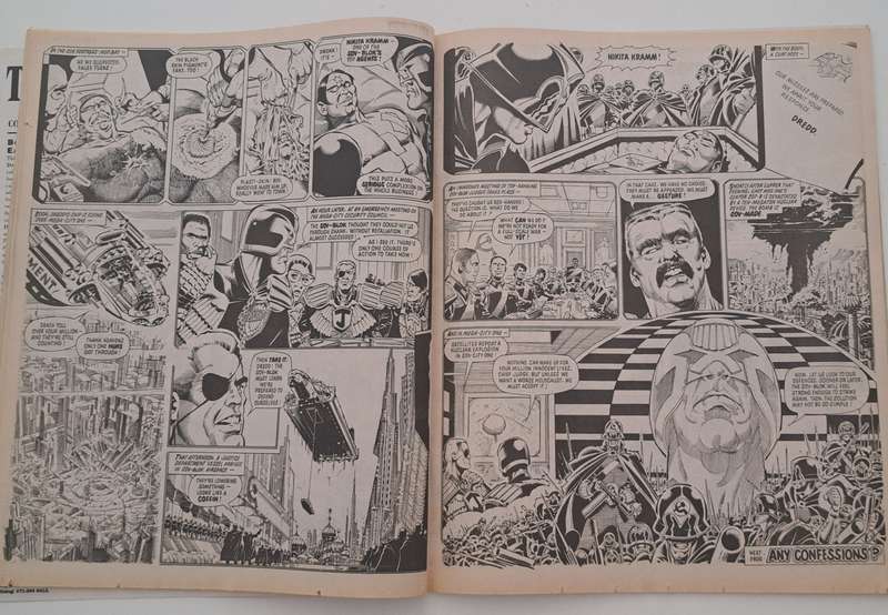 Fleetway comics The Complete Judge Dredd Law in Order #19 (1993) vintage rare collectable