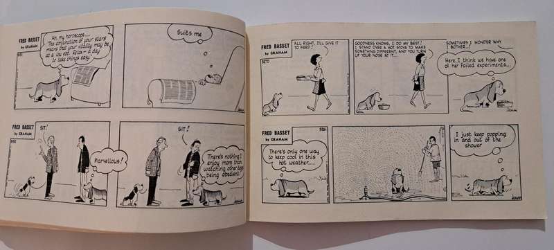 Fred Basset #32 By Graham cartoon comic book strip vintage retro rare old collectable 1960's 1970's