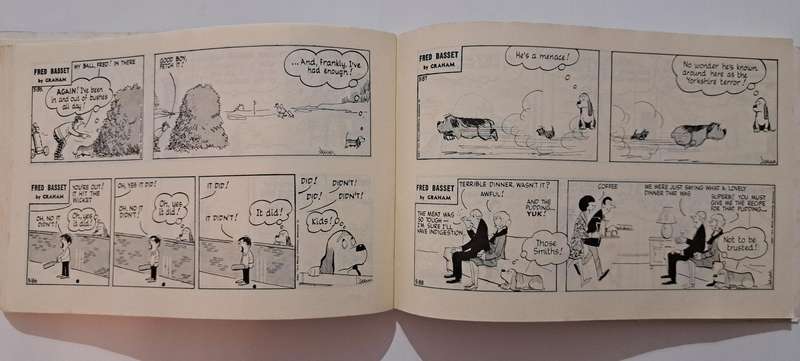 Fred Basset #32 By Graham cartoon comic book strip vintage retro rare old collectable 1960's 1970's