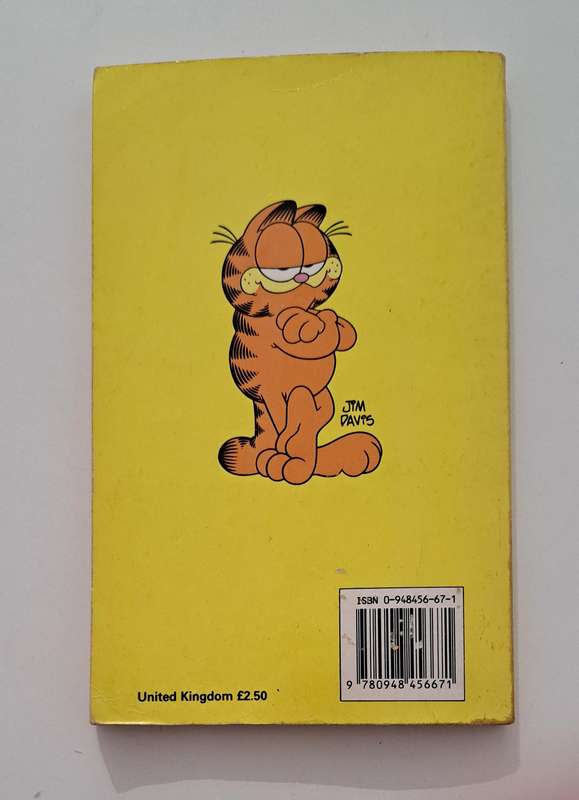 Garfield In The Pink By Jim Davis 1987 cartoon comic book strip rare vintage old retro humor comedy