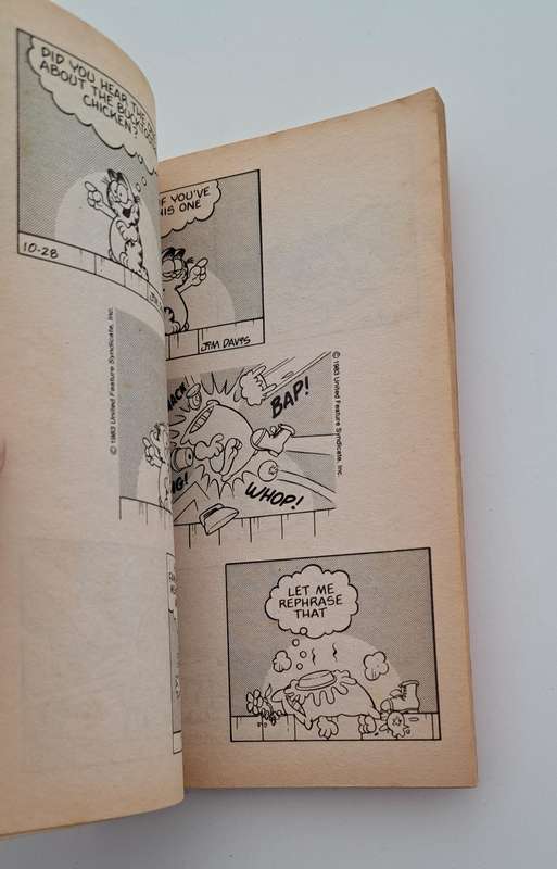 Garfield What's Cooking By Jim Davis (1984) retro old rare vintage cartoon comic book collectable ki