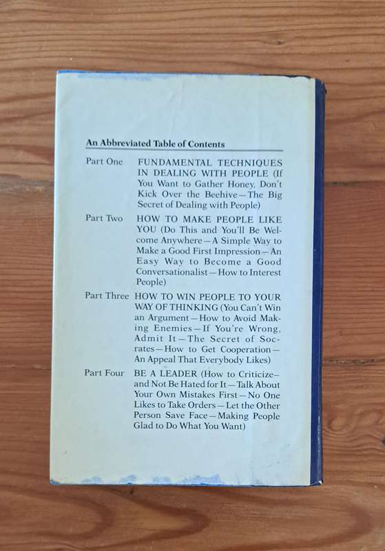 How To Win Friends & Influence People By Dale Carnegie 1981 self help motivation business leadership