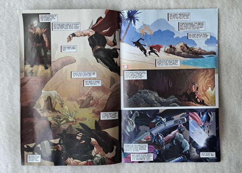 Marvel Comic books - Thor God of Thunder (2012) #3A rare old collectable