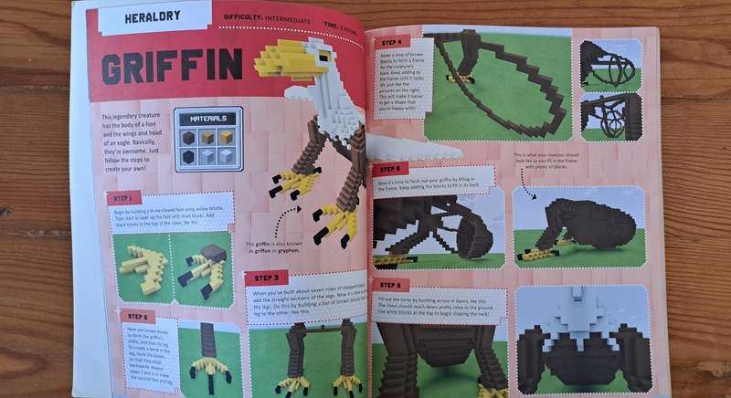 Minecraft Master Builders Monsters book gamers pc console classic game