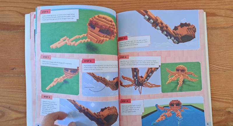 Minecraft Master Builders Monsters book gamers pc console classic game