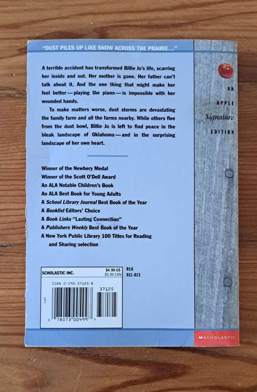 Out of the Dust by Karen Hesse poetry historical fiction childrens kids classic chic lit
