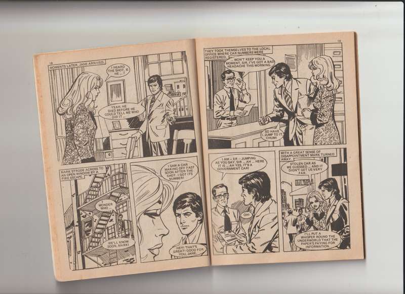 Dockland Hijack Leisure Detective Libraries #44 comic book vintage rare collectable