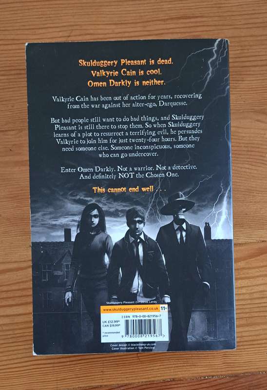 Skulduggery Pleasant Resurrection By Derek Landy teen fantasy sci-fi magic mystery adventure paranor