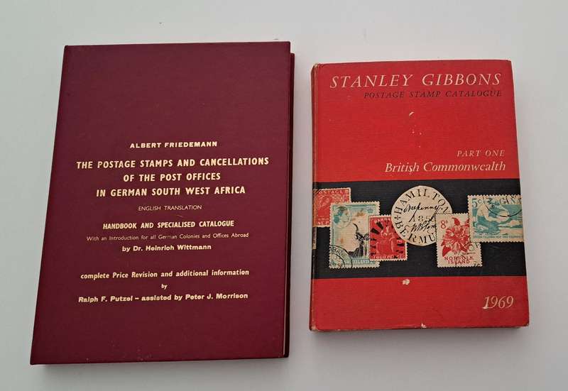 2 books - Stanley Gibbons Postage Stamp Catalogue & Albert Friedemann Post offices collectors books