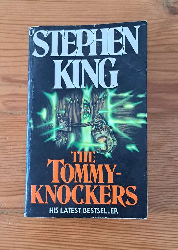 Stephen King The Tommy Knockers horror sci-fi fiction thriller fantasy aliens mystery supernatural