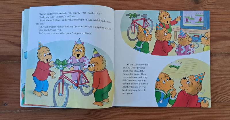 The Berenstain Bears The Forgiving Tree By Jan & Mike Berenstain kids children's picture story book
