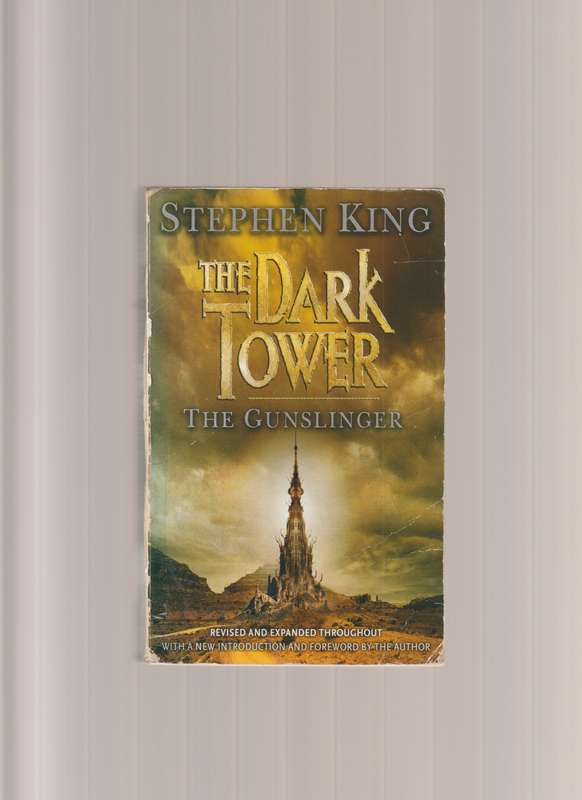 The Dark Tower The Gunslinger Stephen King book fantasy fiction horror sci-fi thriller