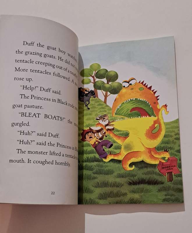 The Princess In Black & The Perfect Princess Party Shannon & Dean Hale adventure fiction children's