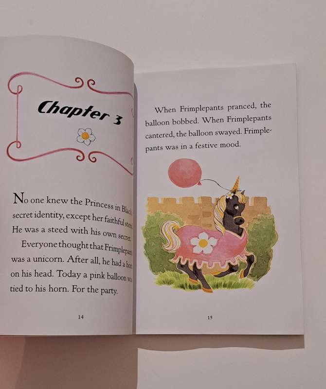 The Princess In Black & The Perfect Princess Party Shannon & Dean Hale adventure fiction children's