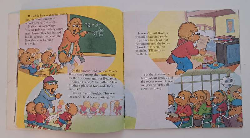 Trouble At School The Berenstain Bears By Stan & Jan Berenstain 1986 kids children's classics pictur