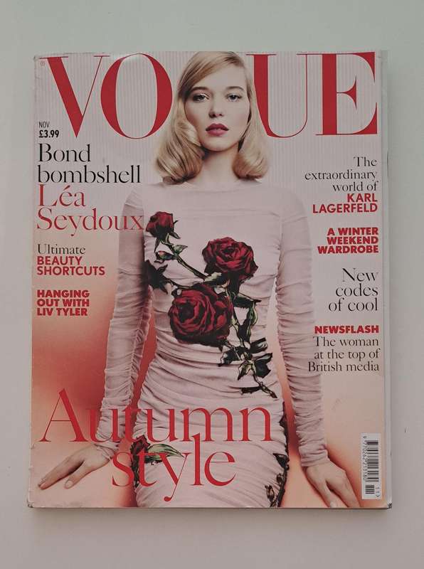Vogue Fashion & Beauty Magazine Nov 2015 classic rare collectable