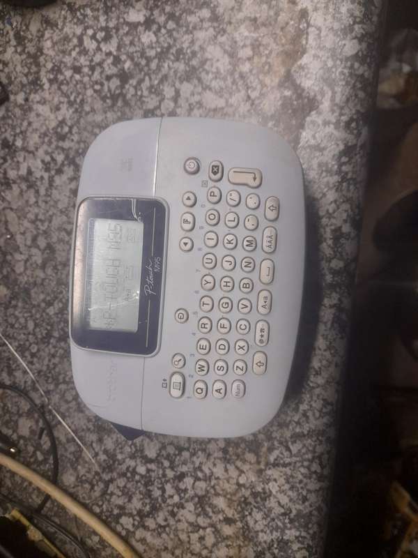 BROTHER PT-95 LABEL PRINTER | 210 SYMBOLS | 12 CHARACTER DISPLAY