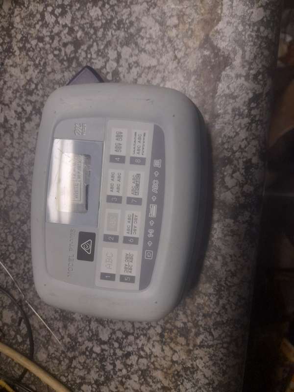BROTHER PT-95 LABEL PRINTER | 210 SYMBOLS | 12 CHARACTER DISPLAY