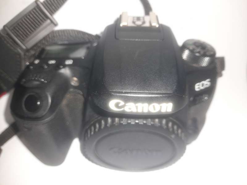 CANON EOS 77D DSLR | 24.2 MEGAPIXEL | DUAL FOCUS AF | APS-C | WIFI & BLUETOOTH | BODY ONLY