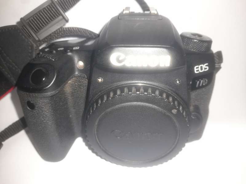 CANON EOS 77D DSLR | 24.2 MEGAPIXEL | DUAL FOCUS AF | APS-C | WIFI & BLUETOOTH | BODY ONLY