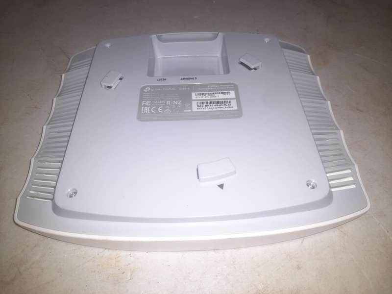 TP-LINK TL-EAP110 CEILING MOUNT ACCESS POINT | 300MBPS | PASSIVE POE