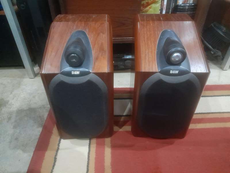 B & W CDM-1NT BOOKSHELF PAIR | 8 OHM | 120W | NAUTILUS TECHNOLOGY