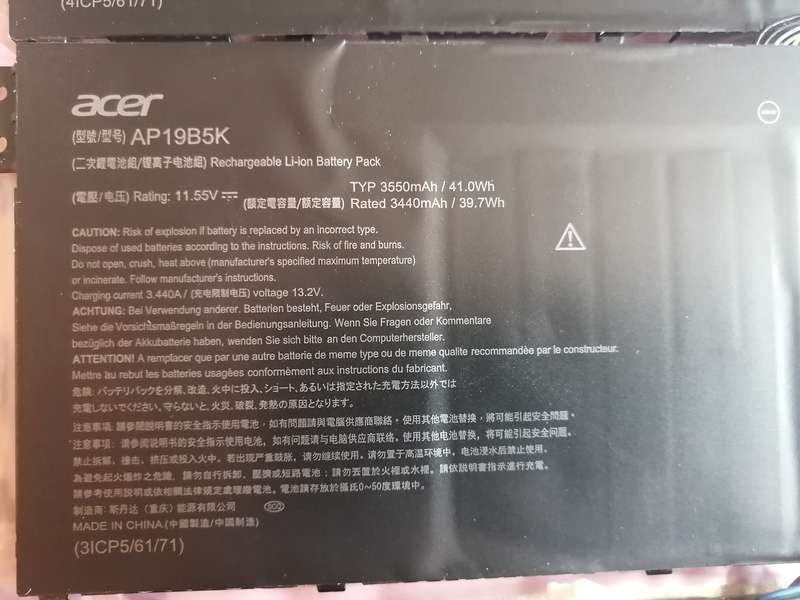 Various Acer laptops batteries (Read description)