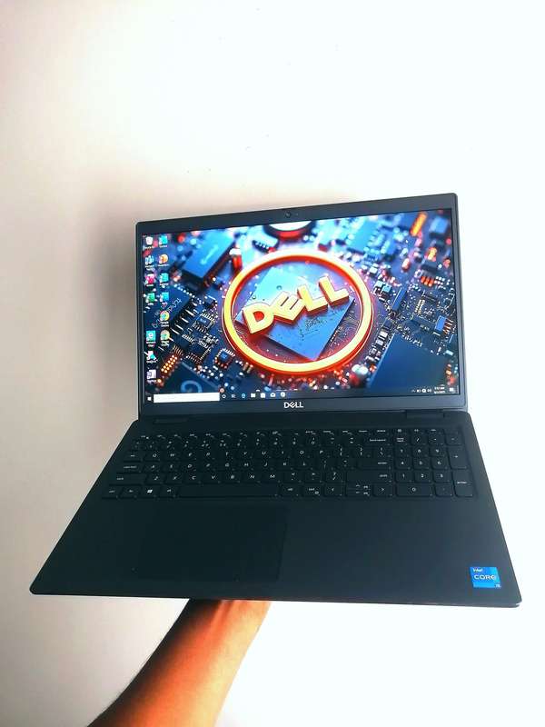 DELL 3520 CORE I5 11TH GEN @ UPTO 4.2GHZ, 512GB SSD, 16GB DDR4, BATTERY EXCELLENT