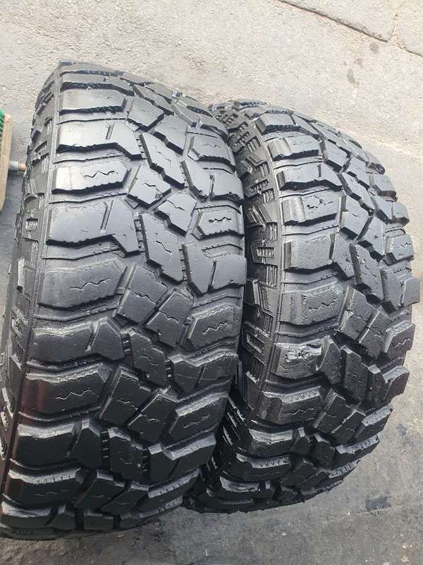 285/70/17 x 4 COPPER DISCOVERER STT PRO