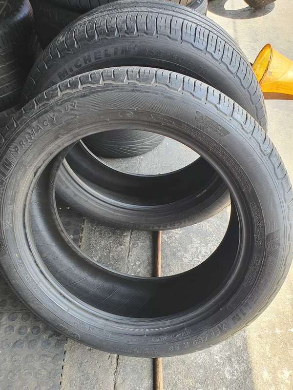 255/50/20 x 2 Michelin Primacy suv. 80% life