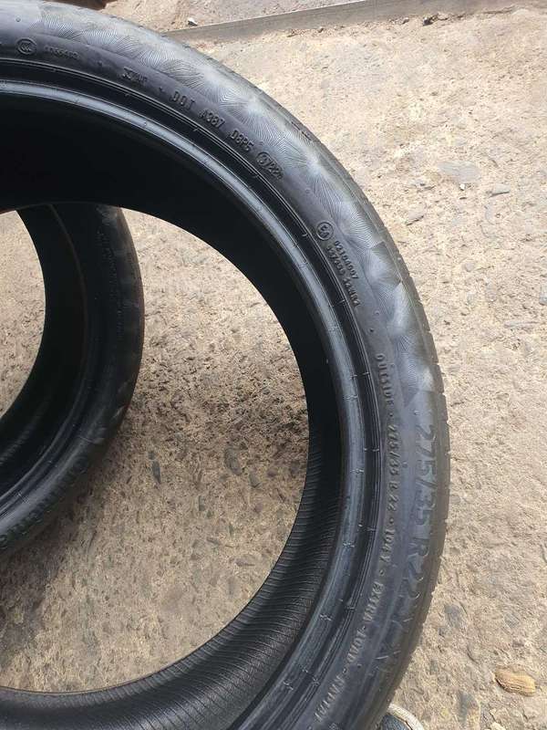 275/35/22, 315/30/22 Continental Premium Contact. 75% life