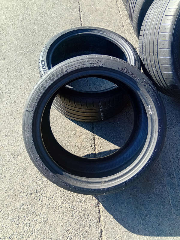 295/30/19 × 2 Michelin used tyres