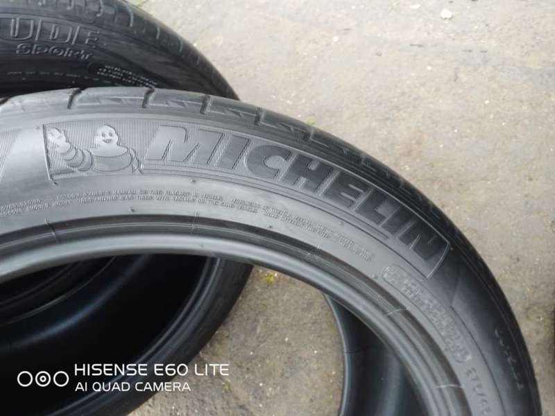 275/45/19 Michelin Latitude Sport Tyres.