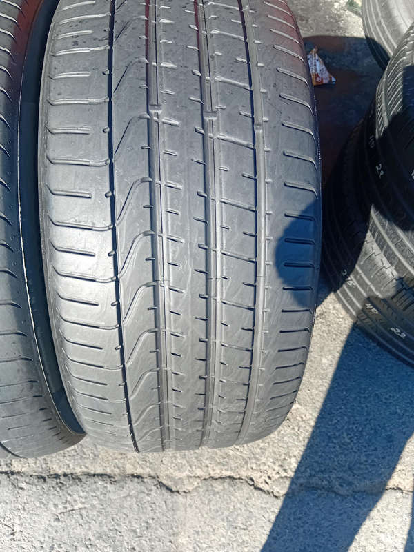 265/40/21 × 2 Pirelli Pzerro used tyres