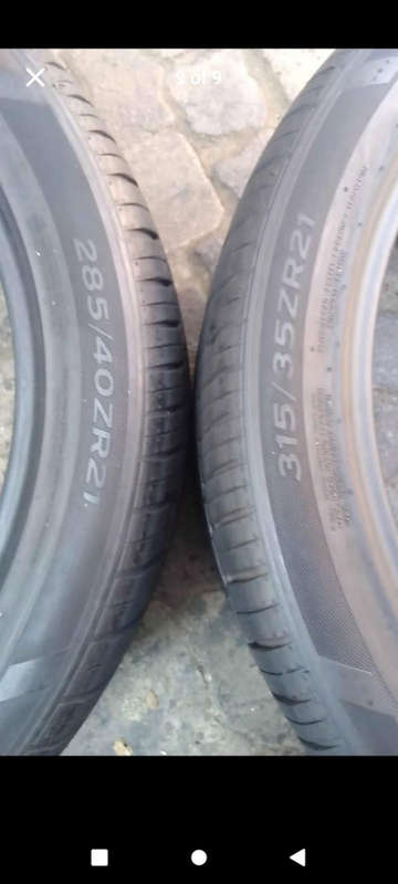 285/40/21 and 315/35/21 Hankook . 90% life