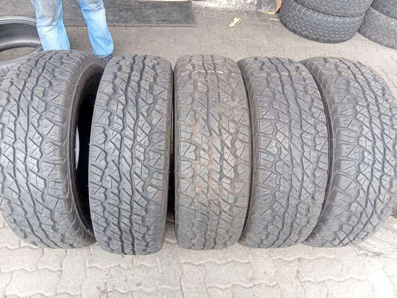 265/70/16 Dunlop Grandrak1 tyres