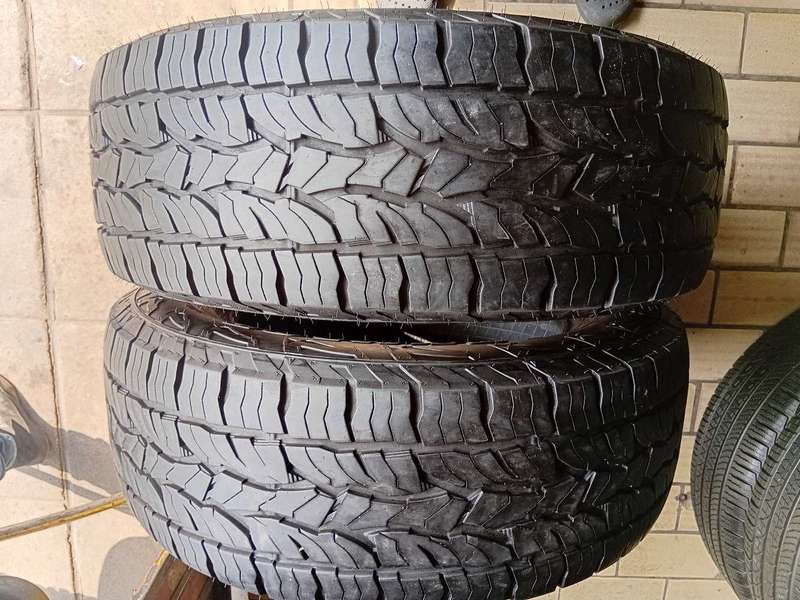 265/60/18 × 2 Dunlop Grandtrak AT5 110H