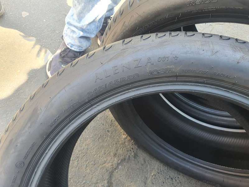 245/45/20, 275/40/20 Bridgestone Alenza *Runflat Tyres