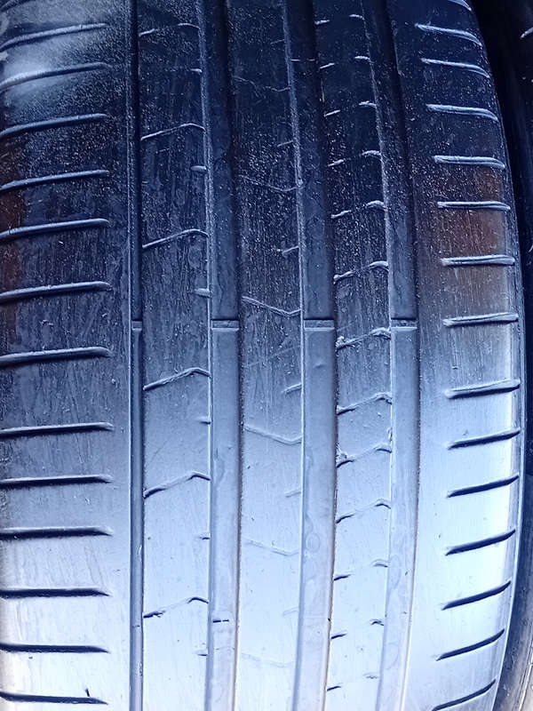 315/35/20 & 275/40/20 Pirelli Pzerro Runflat tyres for BMW X5, X6