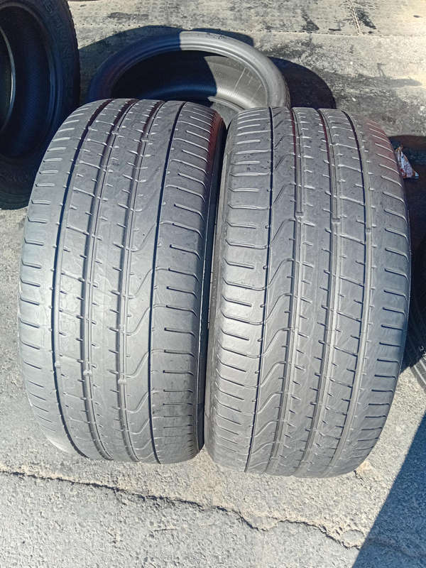 265/40/21 × 2 Pirelli Pzerro used tyres