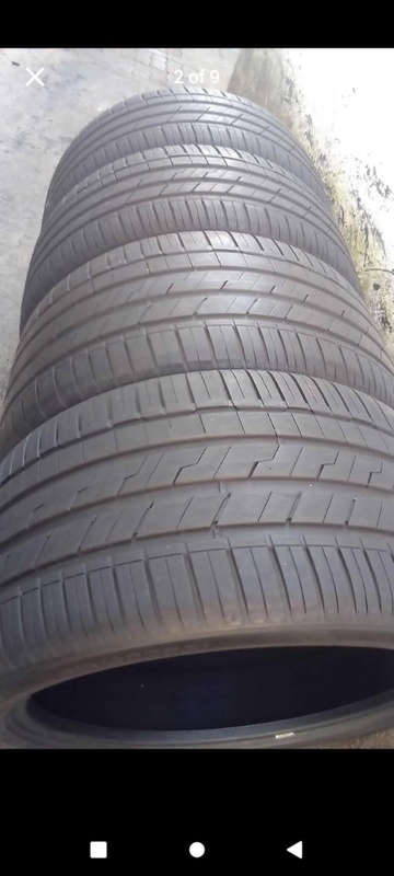 285/40/21 and 315/35/21 Hankook . 90% life