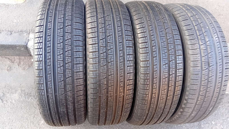 235/65/19  Pirelli Scorpoion Tyres.