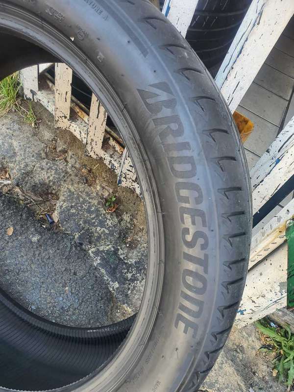 245/45/20, 275/40/20 Bridgestone Alenza *Runflat Tyres