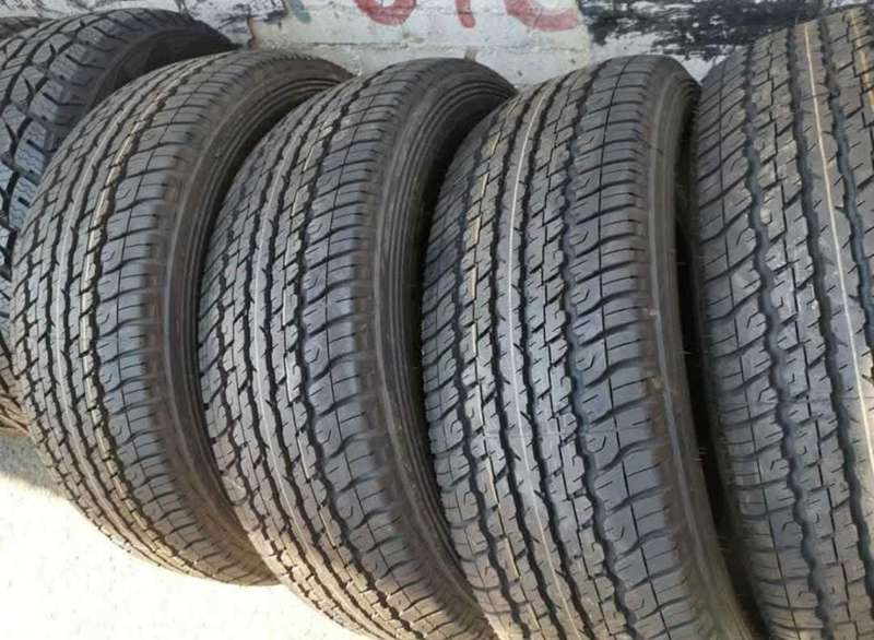 255/65/17 x 4 Dunlop Grandtrak AT25.
