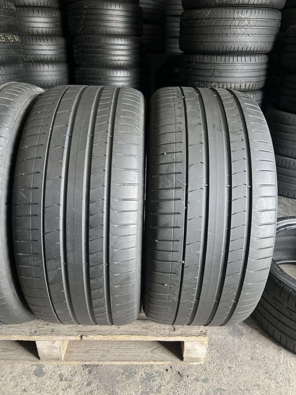 275/45/20, 305/40/20 Pirelli Pzerro *runflat fairly used tyres