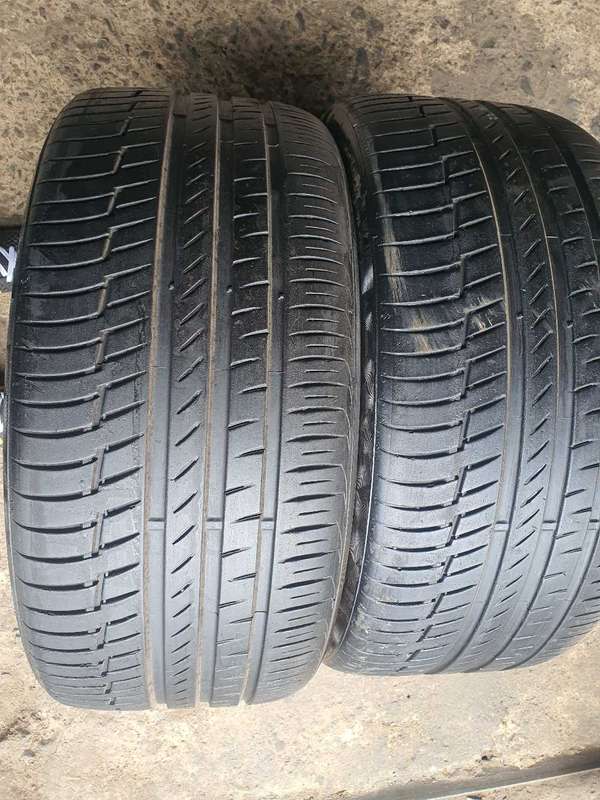 275/35/22, 315/30/22 Continental Premium Contact. 75% life